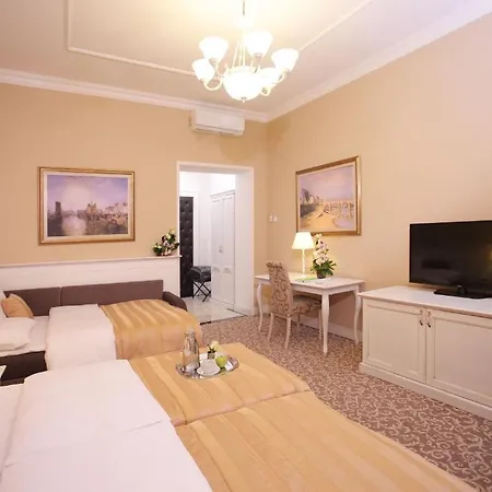 Booking Rooms 3* Белград